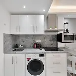 Moderno Estudio En Centro Y Cerca Del Mar - Marino Ii 111