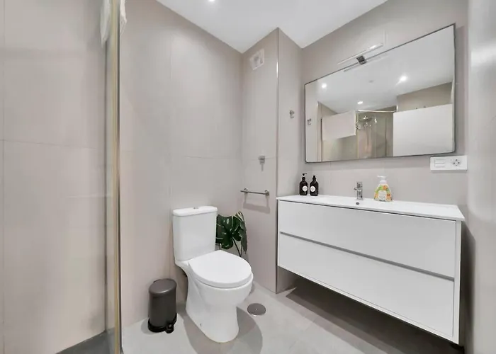 Moderno Estudio En Centro Y Cerca Del Mar - Marino Ii 111 * Marbella