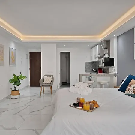 Moderno Estudio En Centro Y Cerca Del Mar - Marino Ii 111 * ماربيا