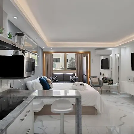 Moderno Estudio En Centro Y Cerca Del Mar - Marino Ii 111 * Marbella