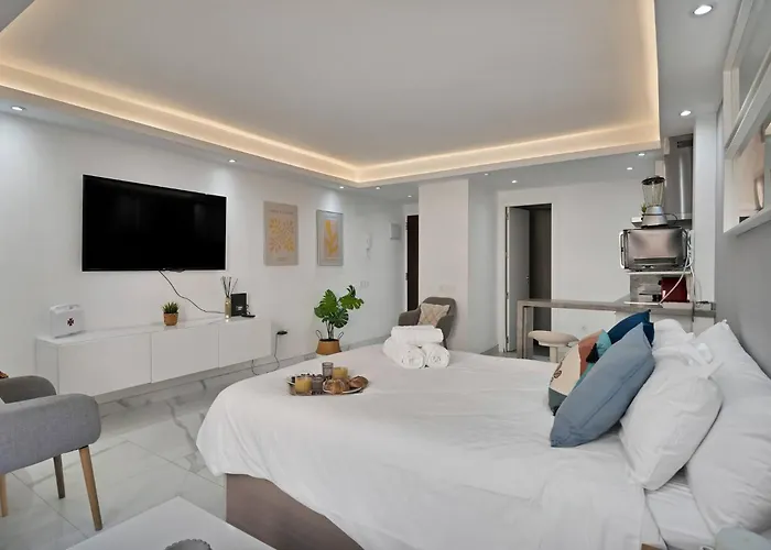 Moderno Estudio En Centro Y Cerca Del Mar - Marino Ii 111 *